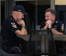 'Red Bull en Newey onderhandelen over vertrek'
