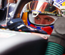 Verstappen presenteert speciale helm voor Amerikaanse Grands Prix