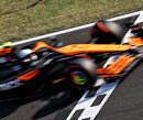 <b> Uitslag kwalificatie Hongarije: </b> Norris pakt pole en bezorgt McLaren 1-2tje, drama voor Perez