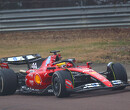 'Hamilton gaat testen met Ferrari-bolide uit 2024'