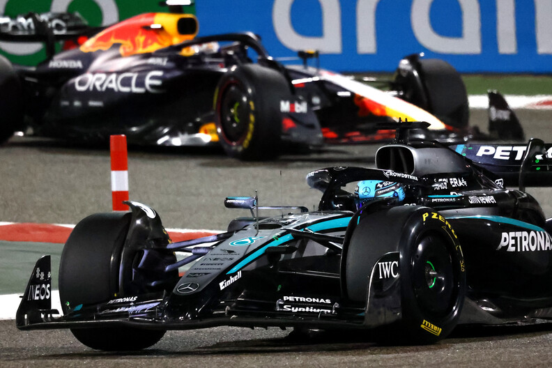 Verstappen naar Mercedes? "Hij gaat ruilen met Russell"
