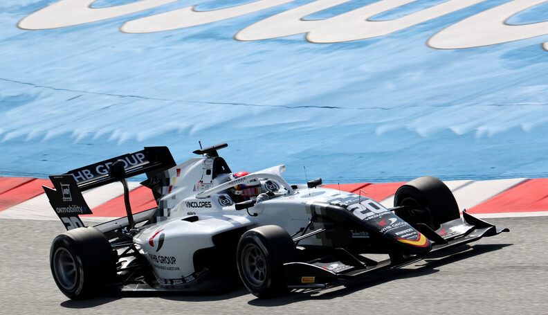 FIA Formula 3 Championship
Alex Peroni (AUS) Ca...