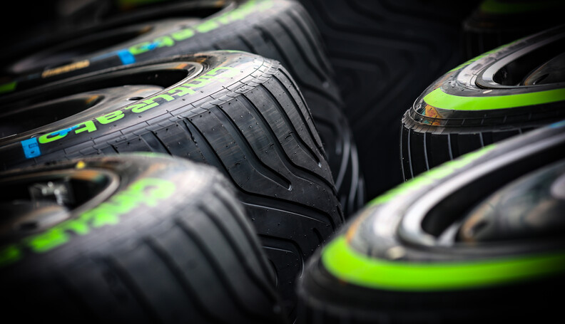 Formula One World Championship
Pirelli tires  ...