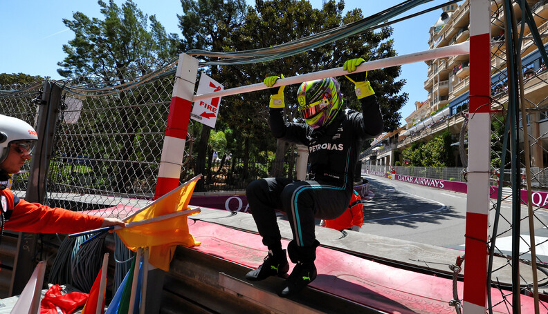 Formula One World Championship
Lewis Hamilton (...