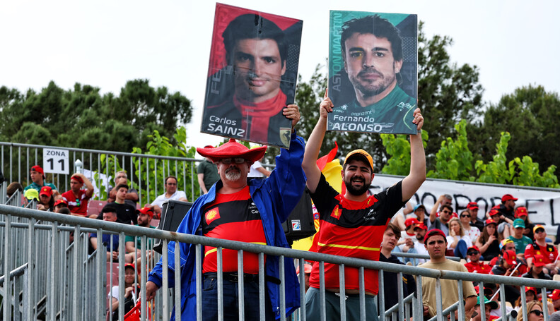 Formula One World Championship
Circuit atmosphe...