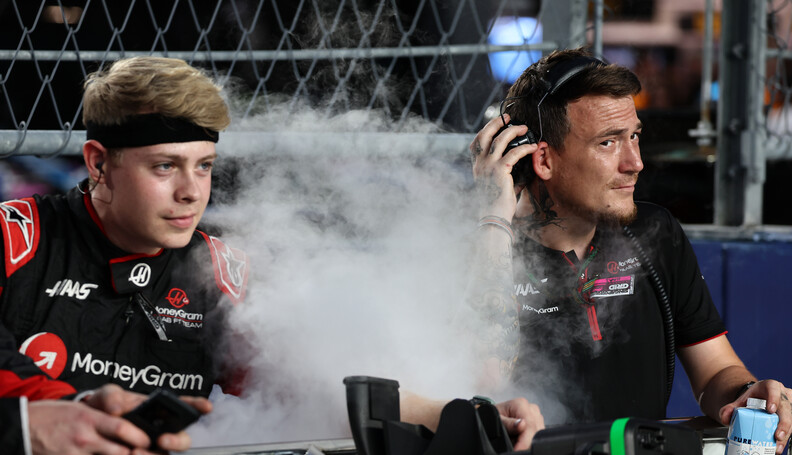 Formula One World Championship
Haas F1 Team mec...