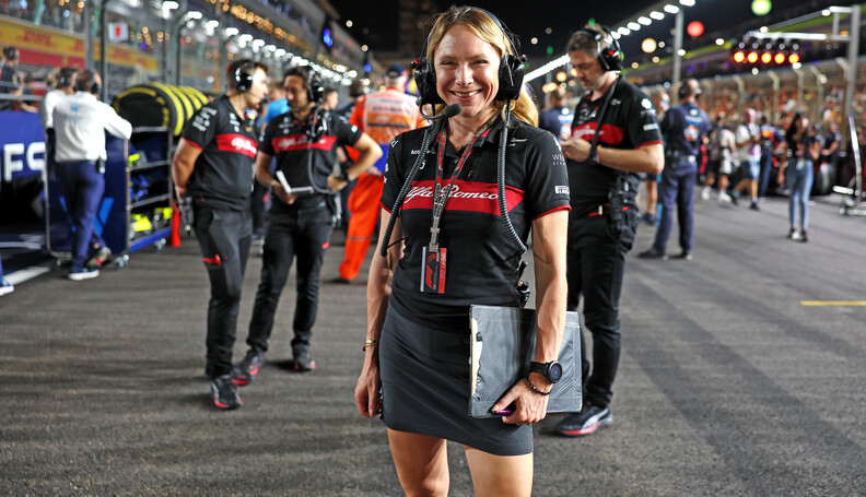 Formula One World Championship
Ruth Buscombe (G...