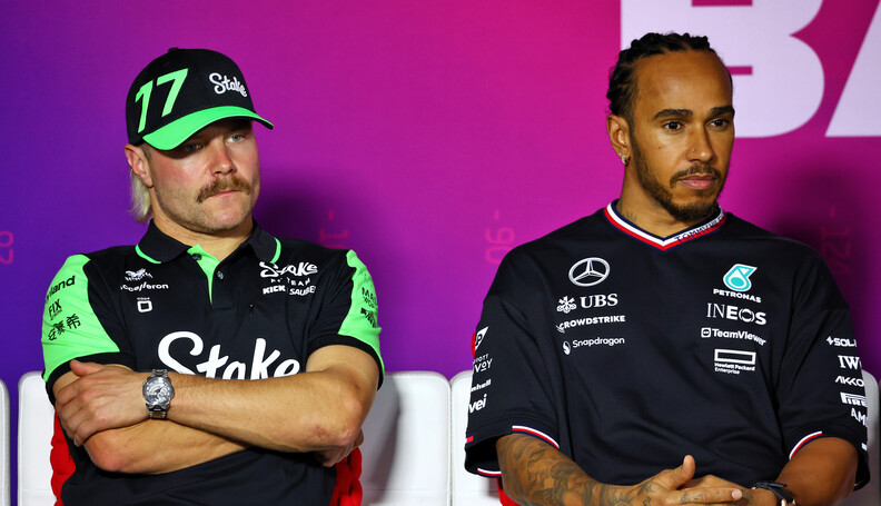 Formula One World Championship
(L to R): Valtteri Bottas (FIN) Sauber and Lewis Hamilton (GBR) Mercedes AMG F1 in the FIA Press Conference.

23.02.2024. Formula 1 Testing, Sakhir, Bahrain, Day Three.

- www.xpbimages.com, EMail: requests@xpbimages.com (C) Copyright: Charniaux / XPB Images
Motor Racing - Formula One Testing - Day Three - Sakhir, Bahrain
xpbimages.com
Sakhir
Bahrain

Formel1 Formel F1 Formula 1 Formula1 Test Testing one Bahrain In