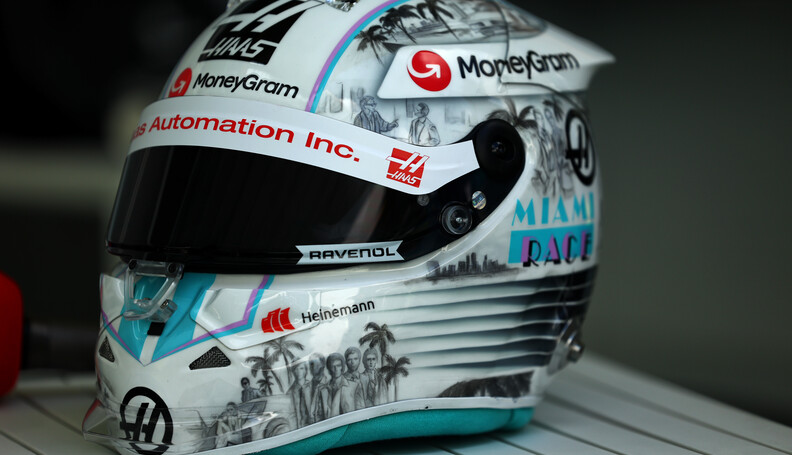 Formula One World Championship
The helmet of Ni...