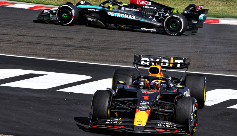 Formula One World Championship
Lewis Hamilton (...