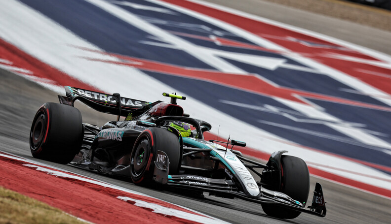 Formula One World Championship
Lewis Hamilton (...