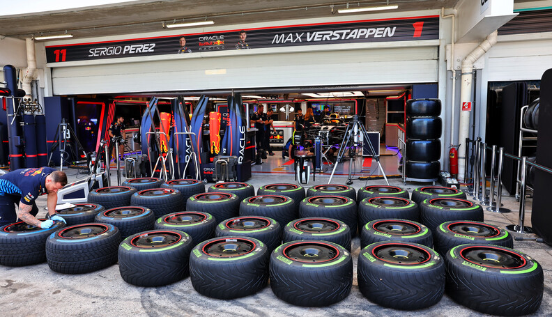 Formula One World Championship
Pirelli intermed...