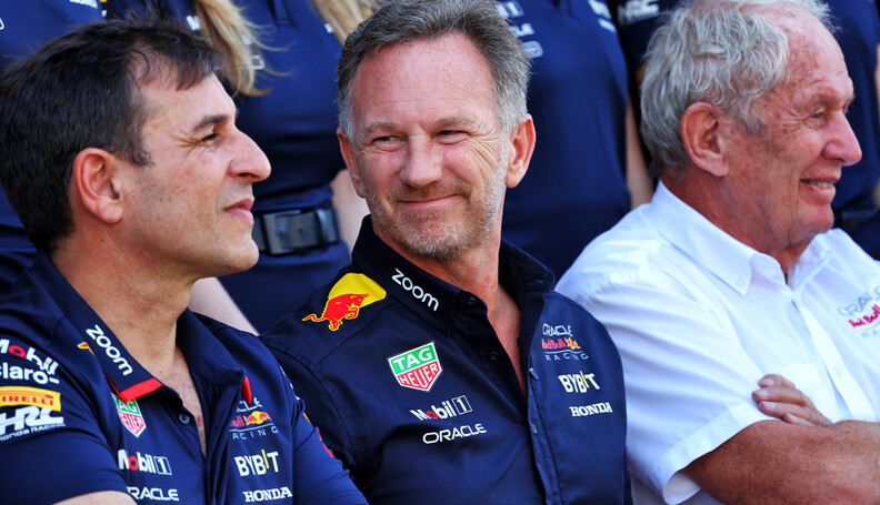 Formula One World Championship
(L to R): Pierre...