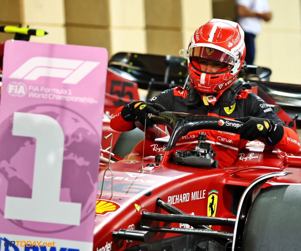 Результат Гран-при Бахрейна: Леклерк и Сайнс квалифицировались 1-2, Ферстаппен снялся из-за технических проблем на финальном этапе