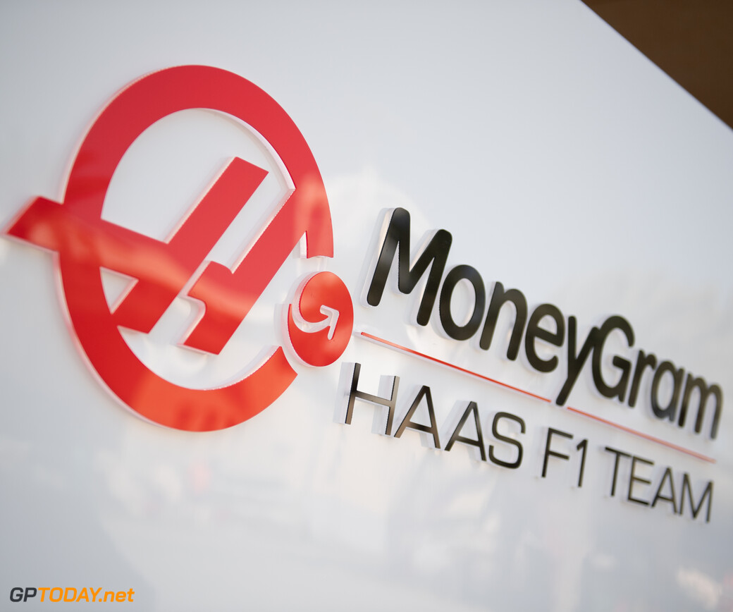 Материнская компания Haas обвинила F1 в сотрудничестве с российской оружейной промышленностью.