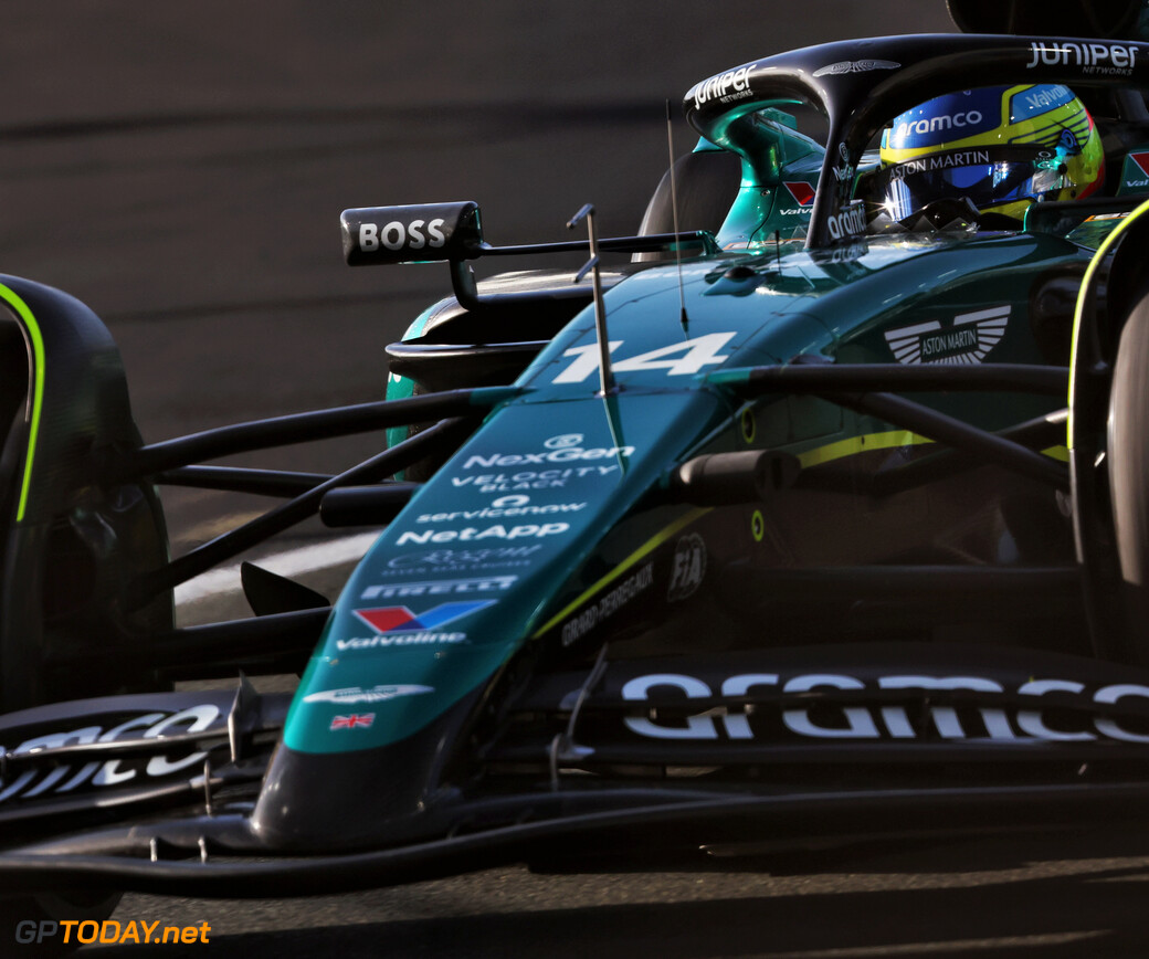 Risultato FP2 in Arabia Saudita: Alonso il più veloce nelle prove caotiche, Verstappen solo terzo